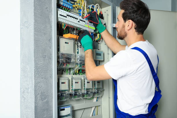 Best Ceiling Fan Installation Electrician  in Harwich Center, MA